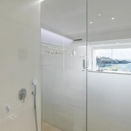 Ancla Luxury Studio アパート *